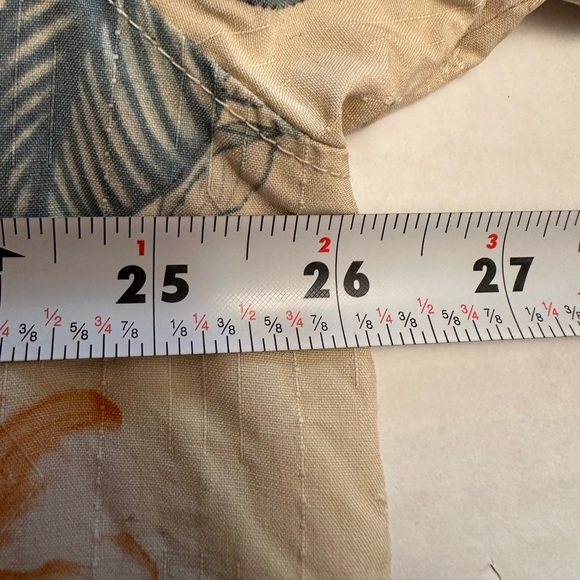 Tommy Bahama Size XL 100% Silk Hawaiian Camp Shirt Multicolor Floral Print - Picture 8 of 11